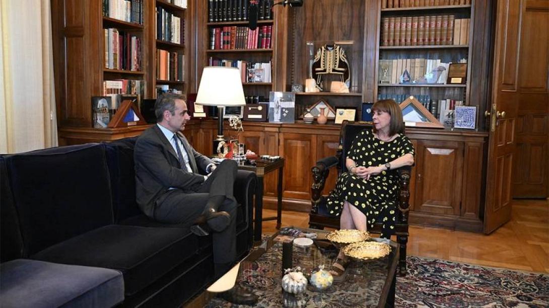 Μητσοτακης - Σακελλαροπούλου