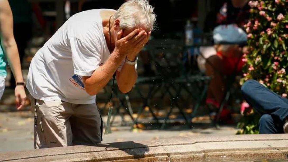 Ζέστη - Υψηλή θερμοκρασία - Καλοκαίρι 