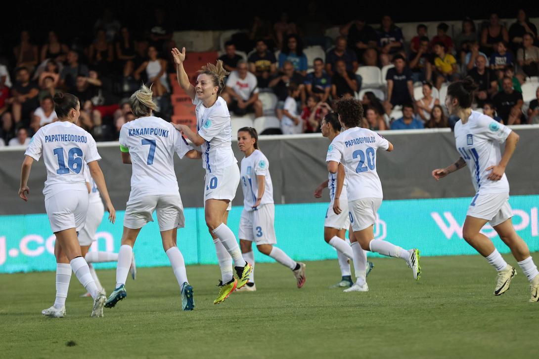 εθνικη γυναικων