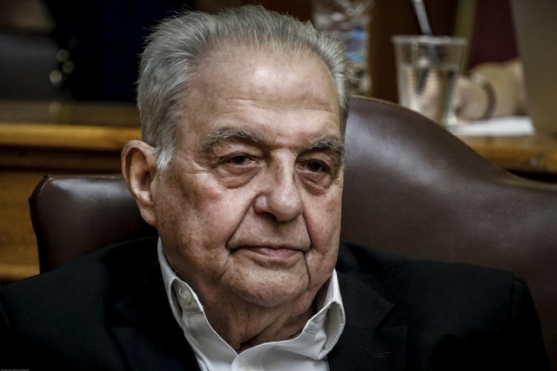 αλέκος φλαμπουράρης