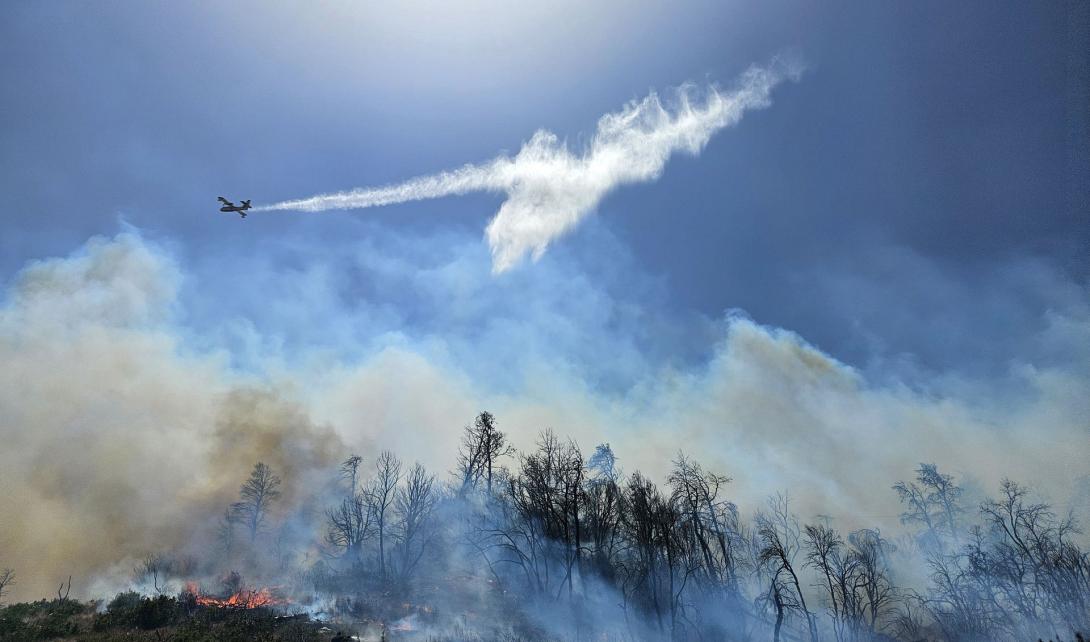 πυρκαγιά - ελικόπτερο 