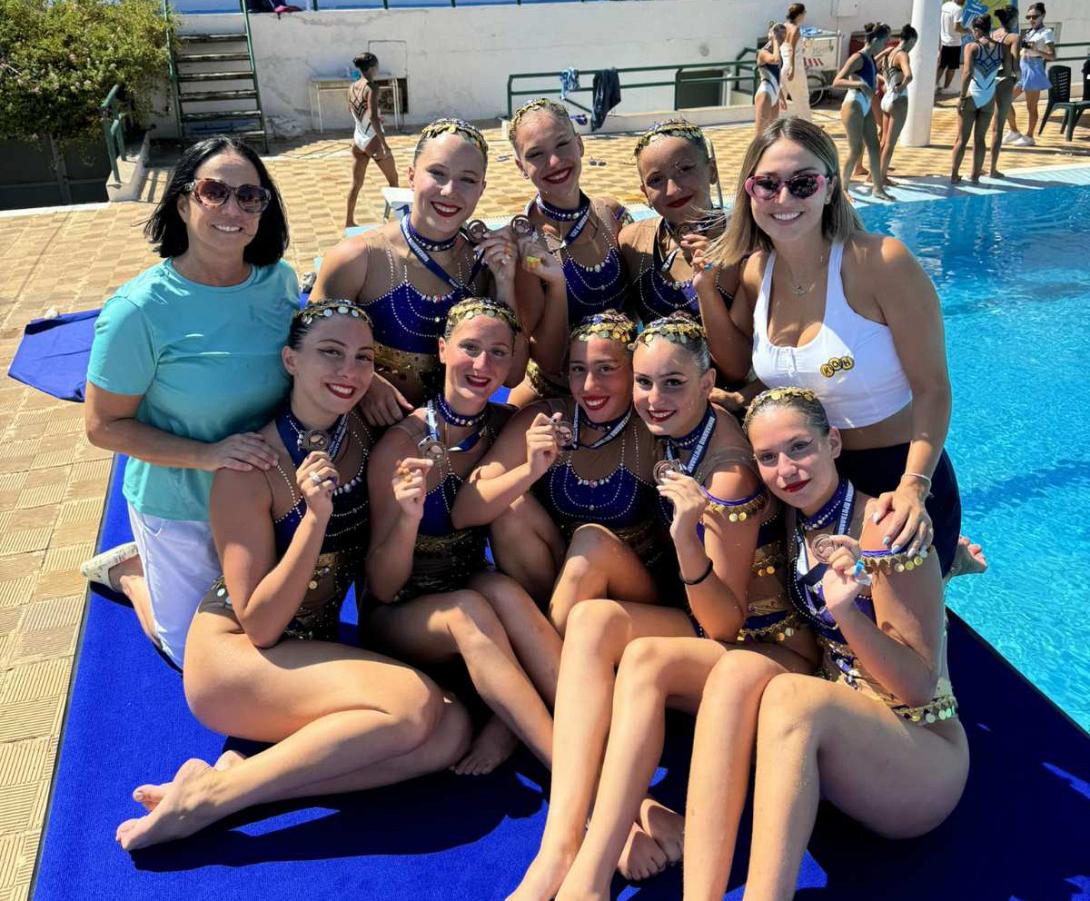 ΚΟΗ ΝΕΑΝΙΔΕΣ