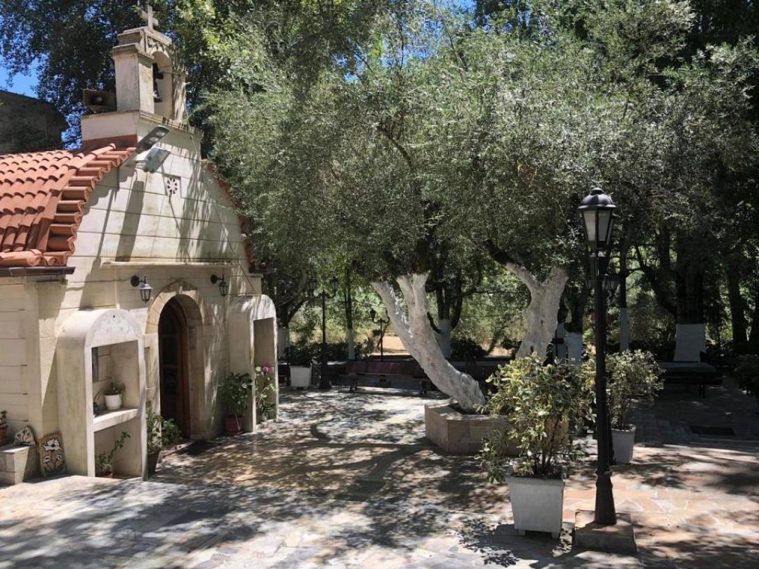 εκκλησία αγίου Φανουρίου στις Βρύσες