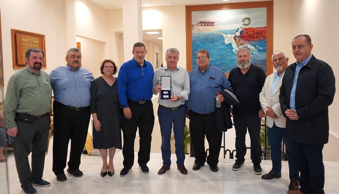 πρόεδρος του Παγκοσμίου Συμβουλίου Κρητών