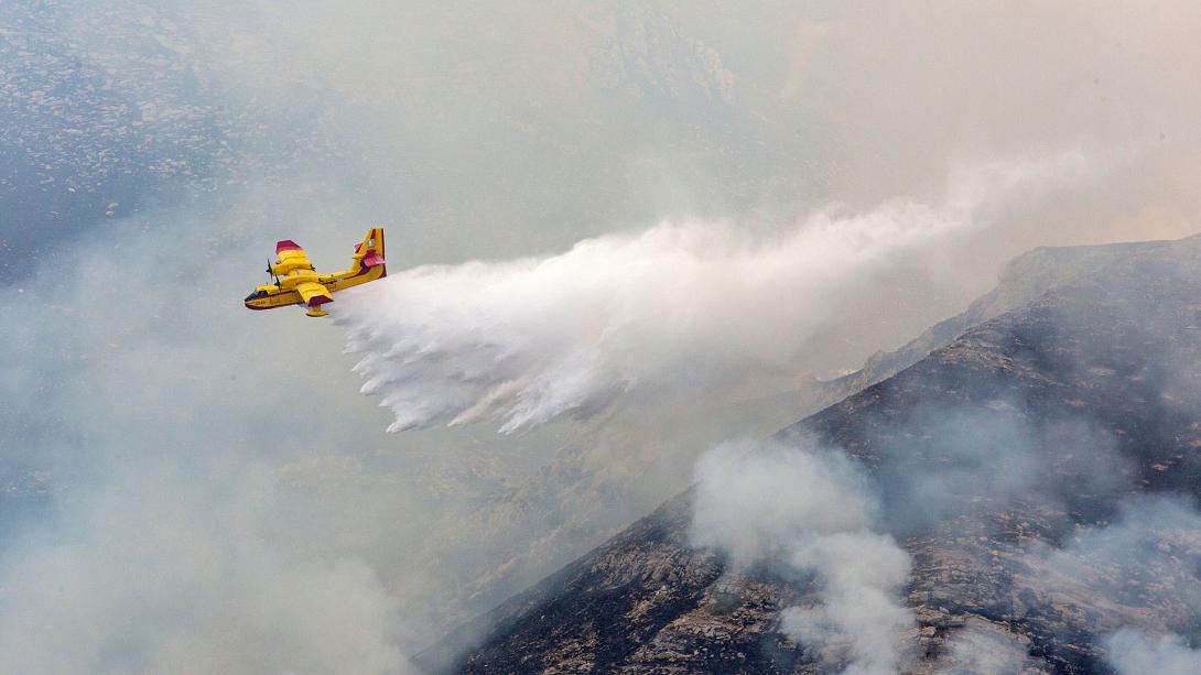 φωτιά - αεροπλάνο 