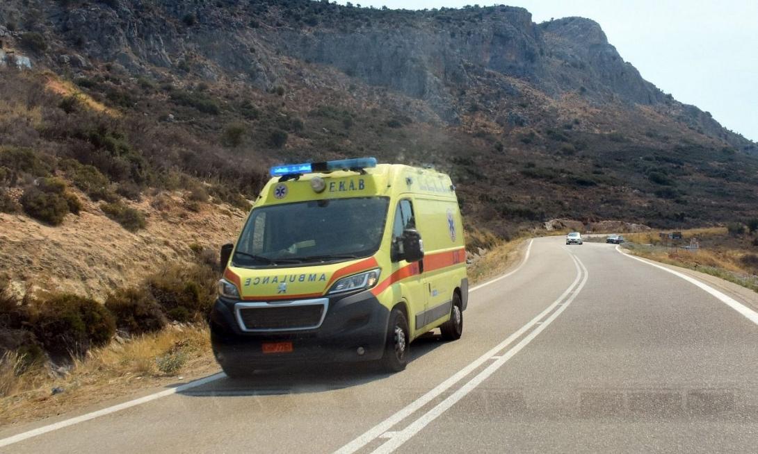 ΑΣΘΕΝΟΦΟΡΟ