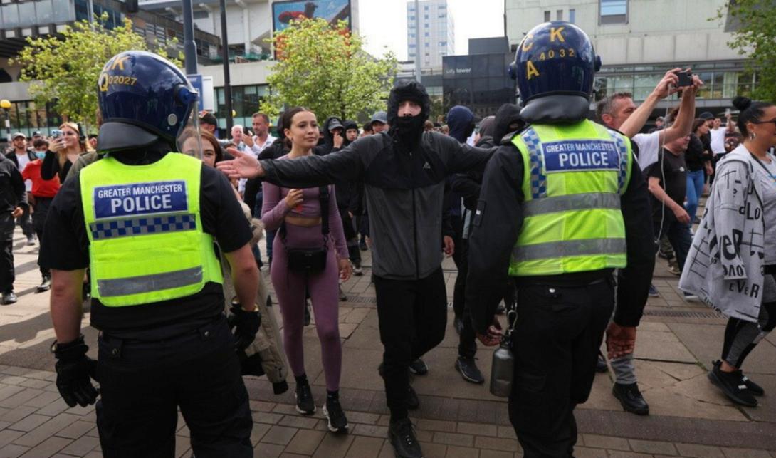 Βρετανία - διαδηλώσεις 