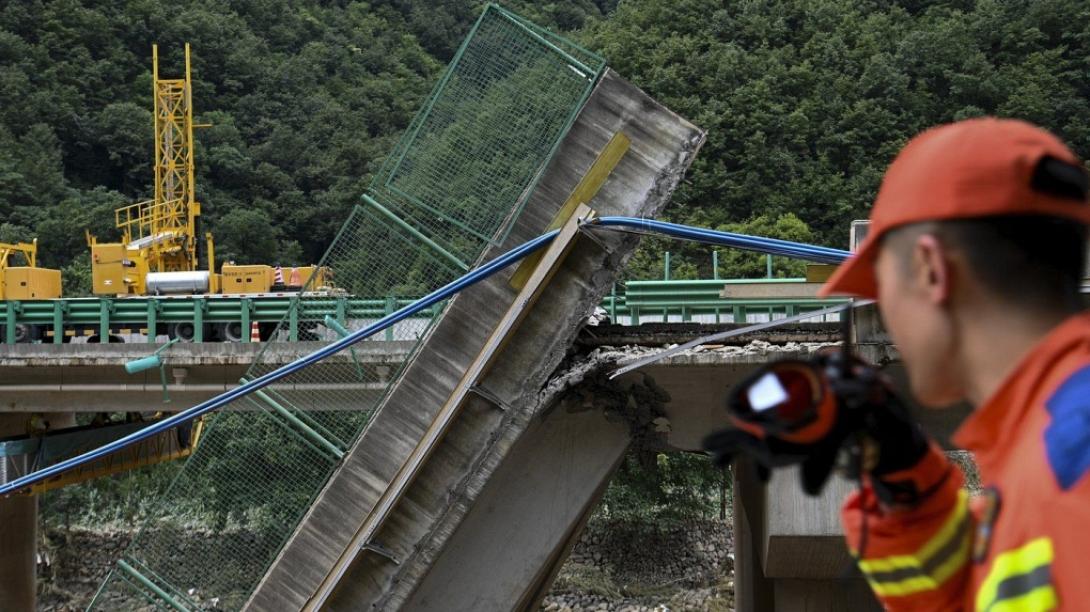 Κίνα - γέφυρα 