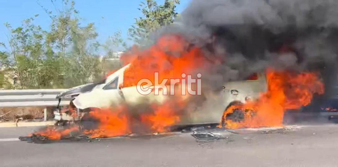 φωτια σε αυτοκινητο 