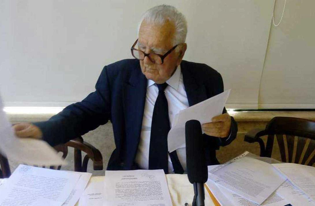 ΚΩΣΤΑΣ ΚΟΝΤΑΔΑΣ