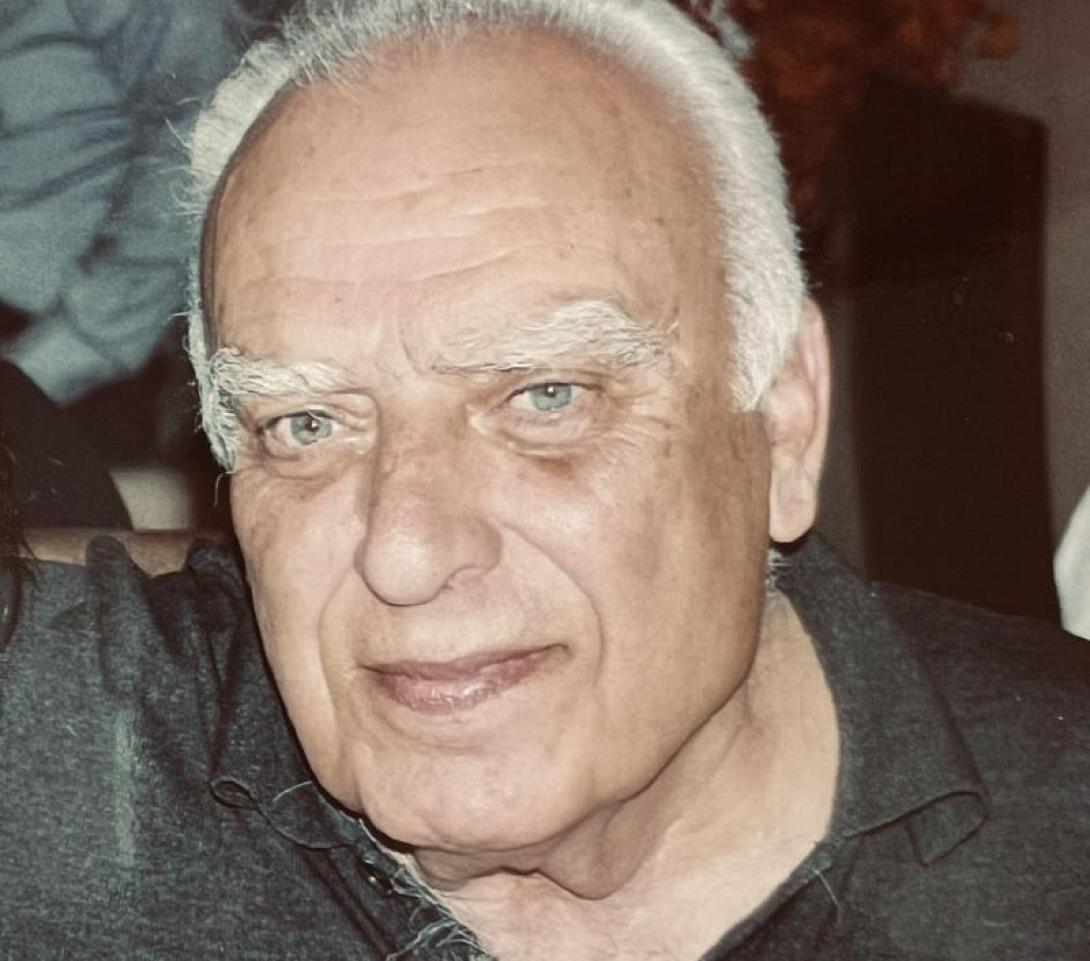 παπυρακης γιατρος