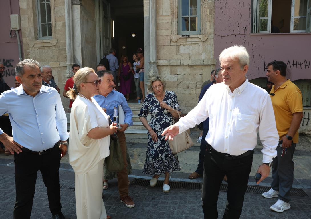 Αλέξης Καλοκαιρινός