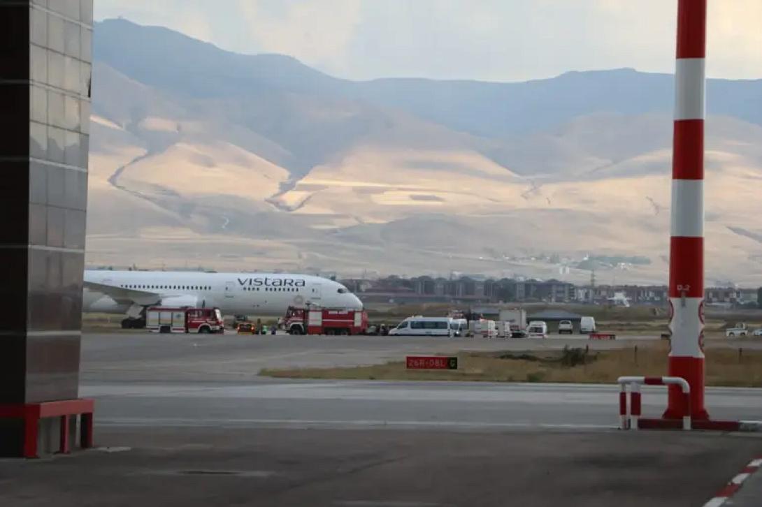 αεροπλανο τουρκια