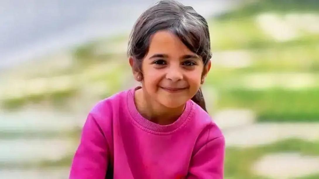 8ΧΡΟΝΗ ΕΓΚΛΗΜΑ - ΤΟΥΡΚΙΑ