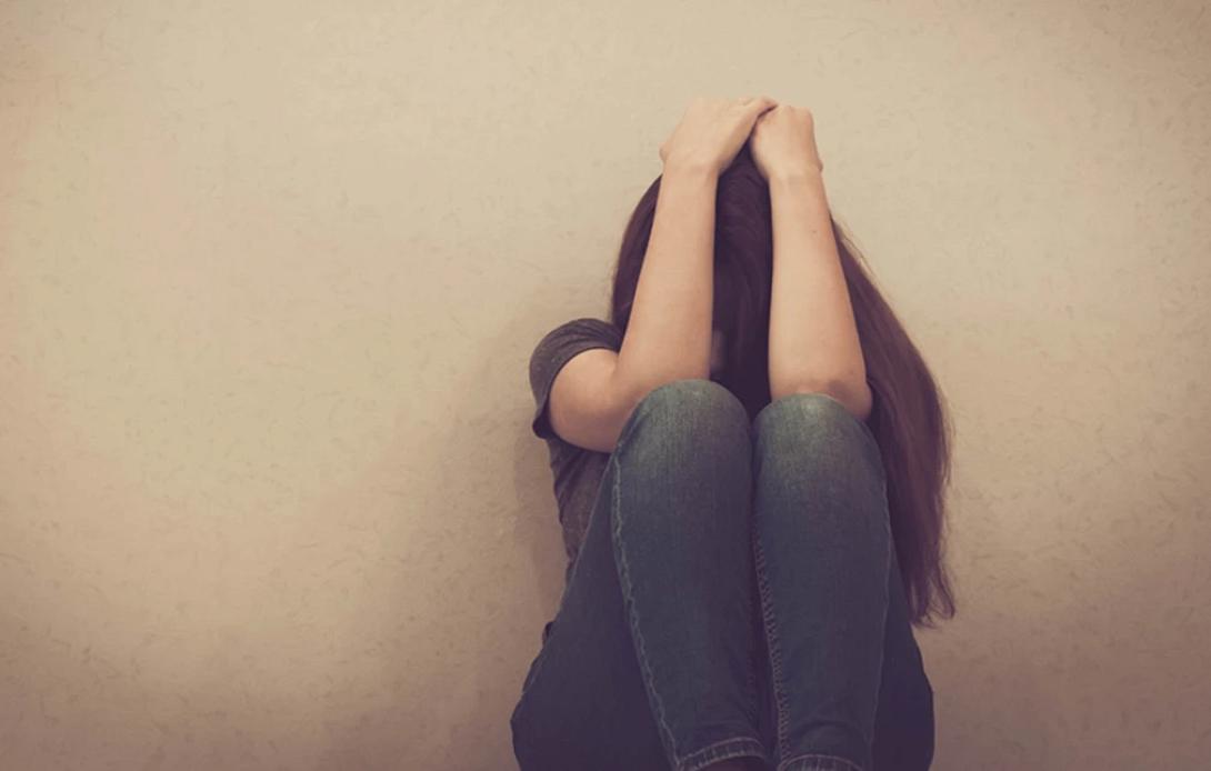 ανηλικη βια