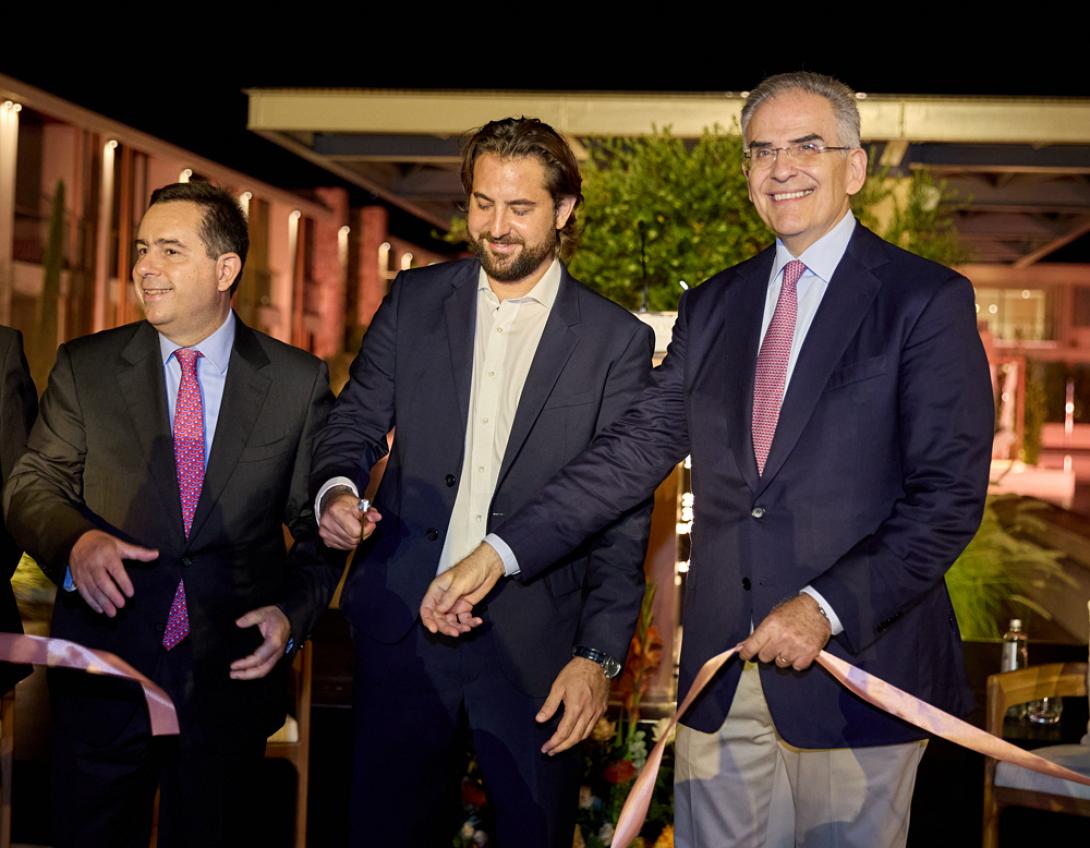 χίος παγκρήτια attica ξενοδοχείο