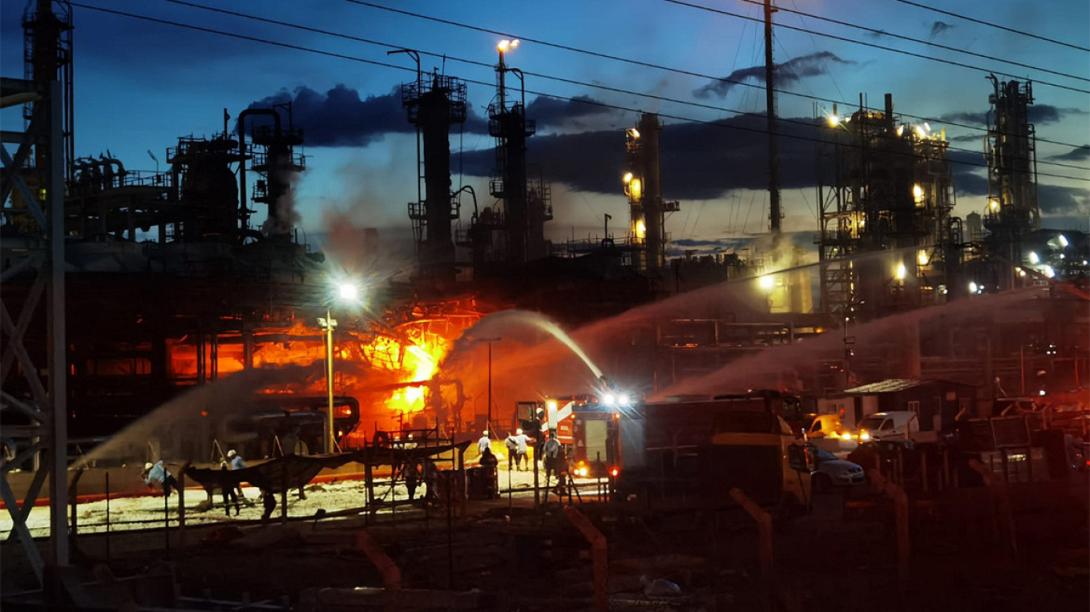 φωτιά motor oil