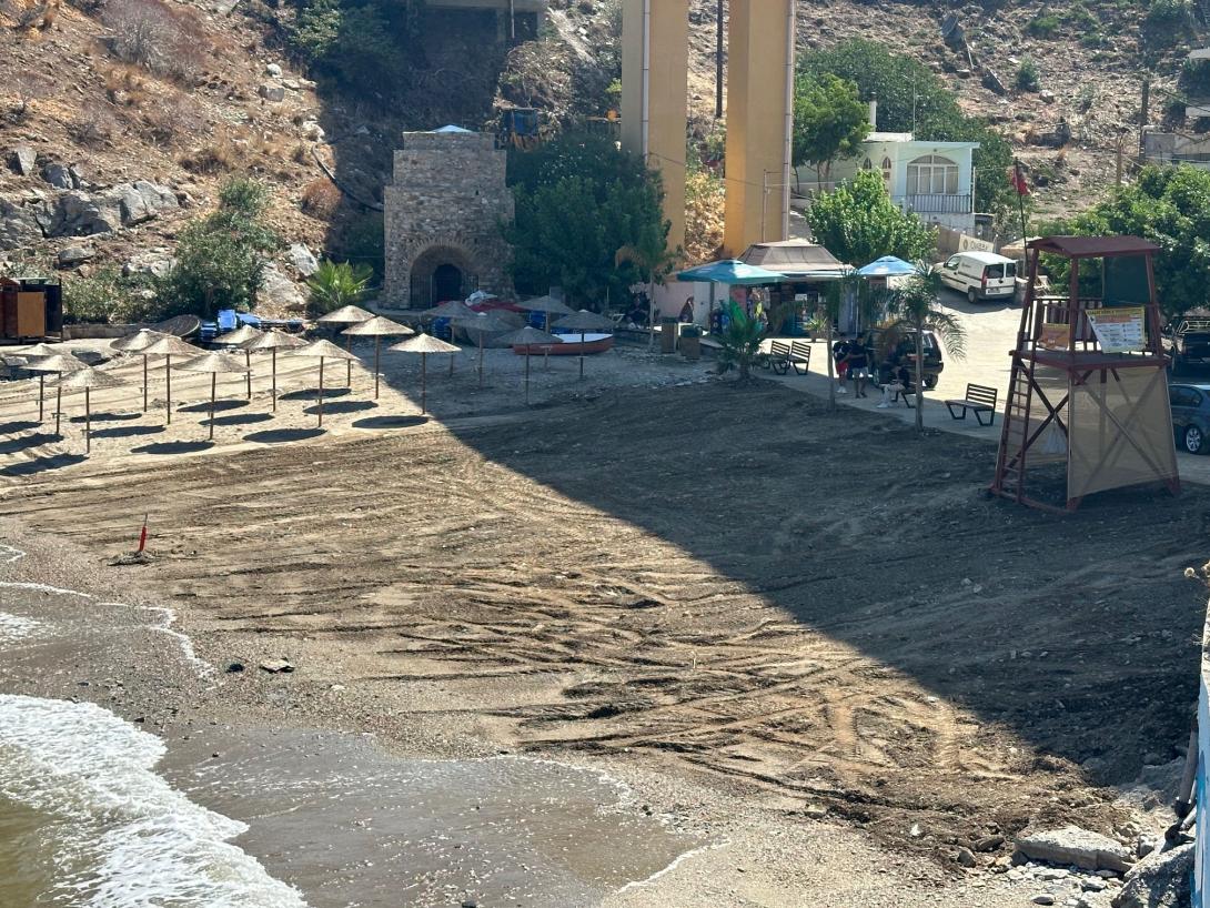 Εργασιες σε Παλαιόκαστρο και Λυγαριά