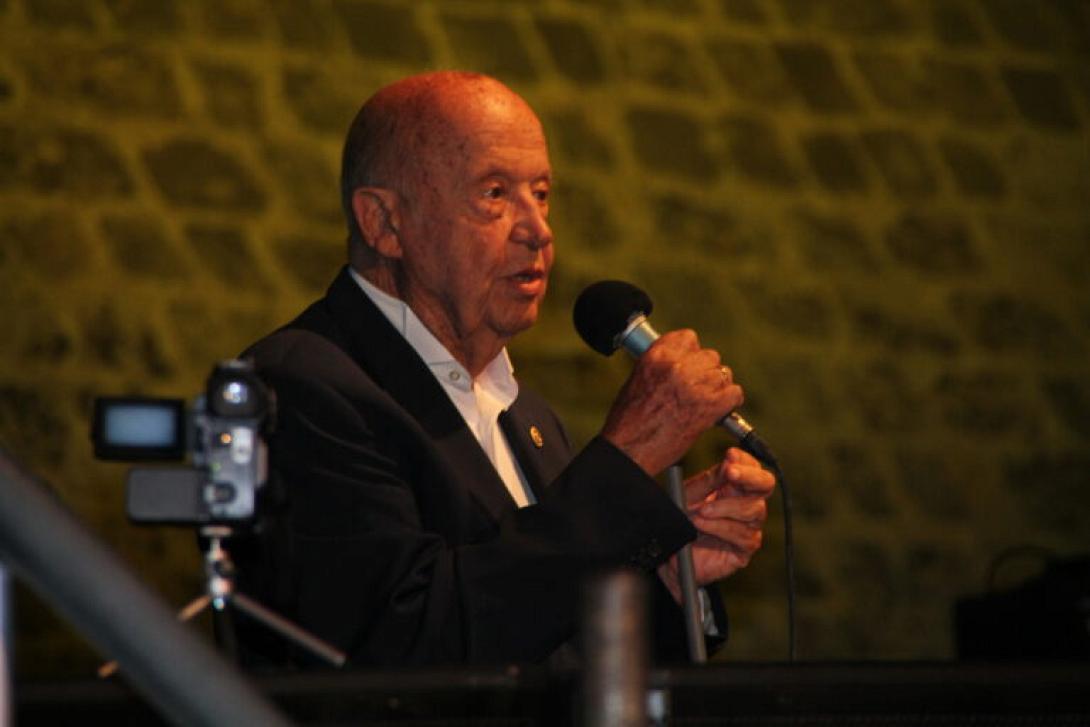 μίμης πλέσσας