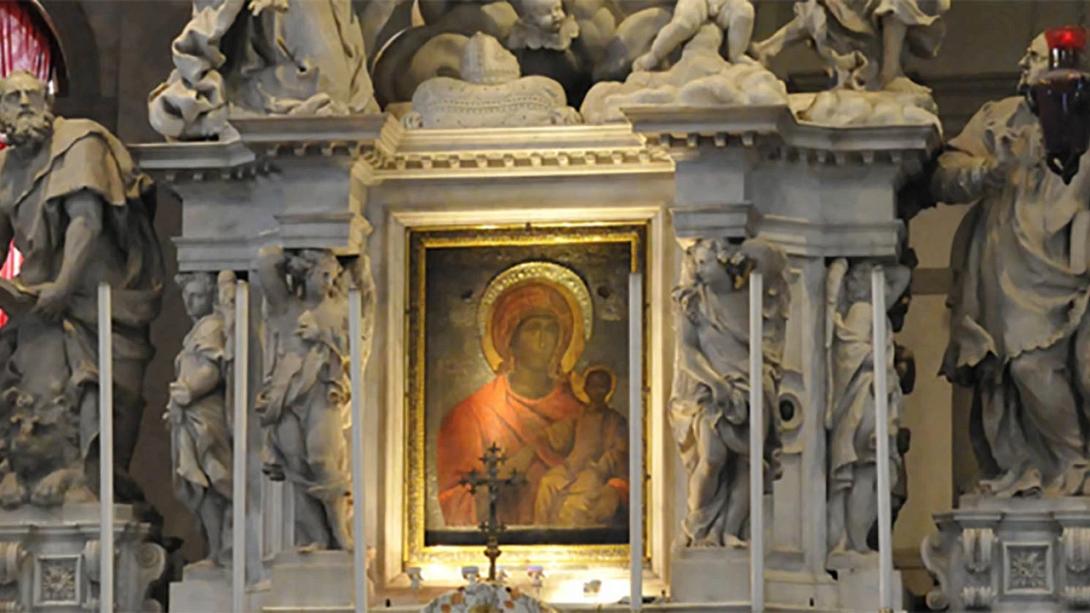 ΞΕΝΙΤΕΜΕΝΗ ΠΑΝΑΓΙΑ