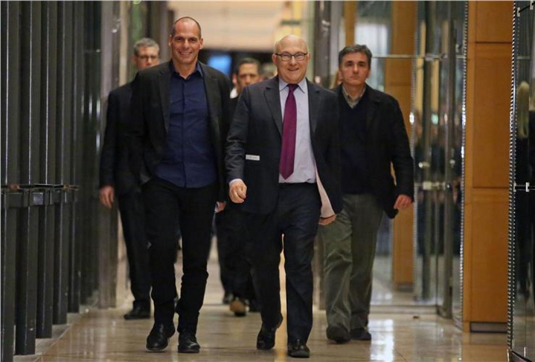 Μ. Σαπέν: Η Ελλάδα είναι και θα παραμείνει στο ευρώ