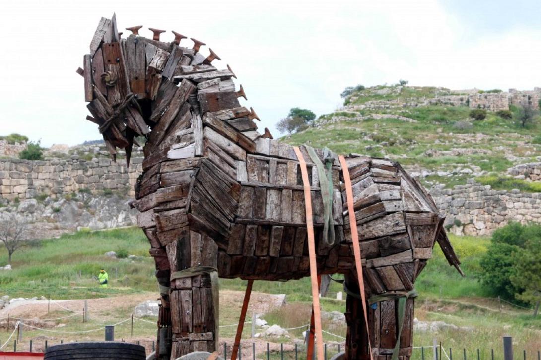 Βρήκαν τον Δούρειο Ιππο στα ερείπια της αρχαίας Τροίας!