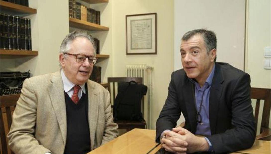 Συνάντηση Στ. Θεοδωράκη με τον υποψήφιο για την Προεδρία Ν. Αλιβιζάτο