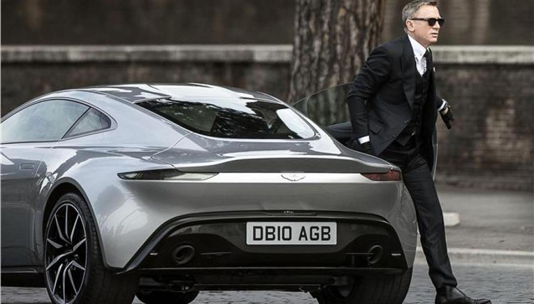 Συνεχίζονται τα γυρίσματα της 24ης ταινίας του 007