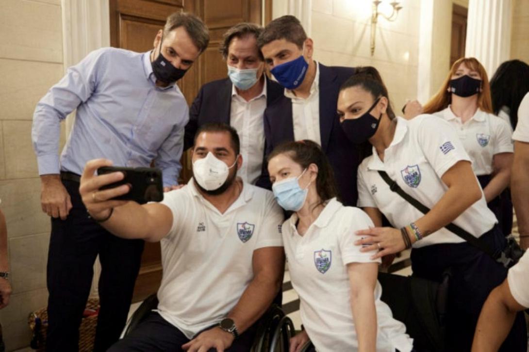 Στο Μαξίμου βρέθηκε ο Μανώλης Στεφανουδάκης με τα μέλη της παραολυμπιακής αποστολής της χώρας μας