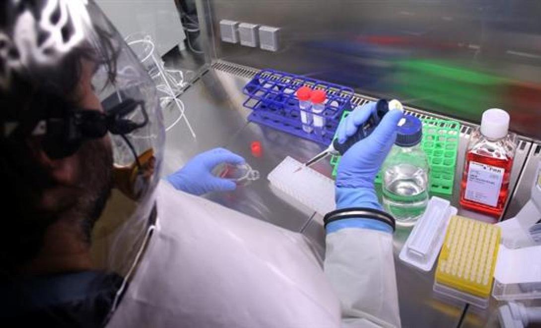 Σε καραντίνα ινδός για ύποπτο κρούσμα ιού Έμπολα