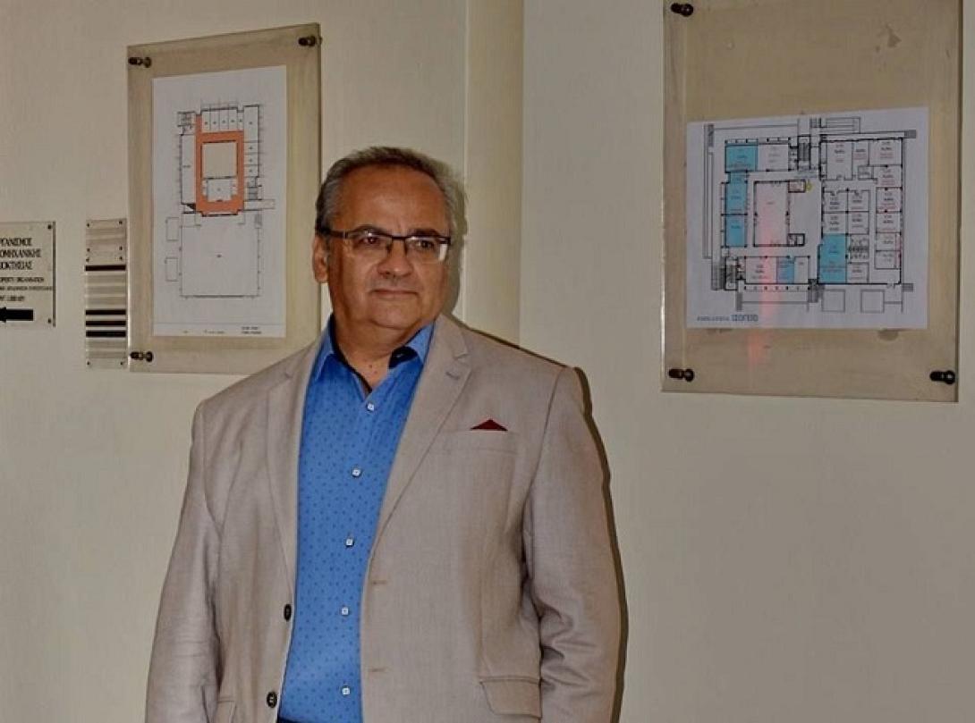 Μανόλης Καρτσωνάκης