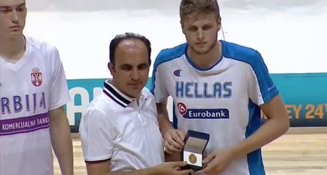 Ο Χαραλαμπόπουλος στους πέντε καλύτερους του ευρωπαικού