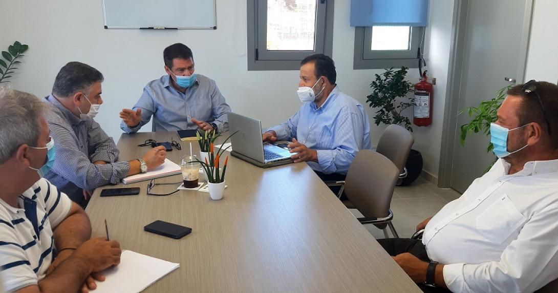 Επίσκεψη Κεγκέρογλου στο Δημαρχείο Χερσονήσου