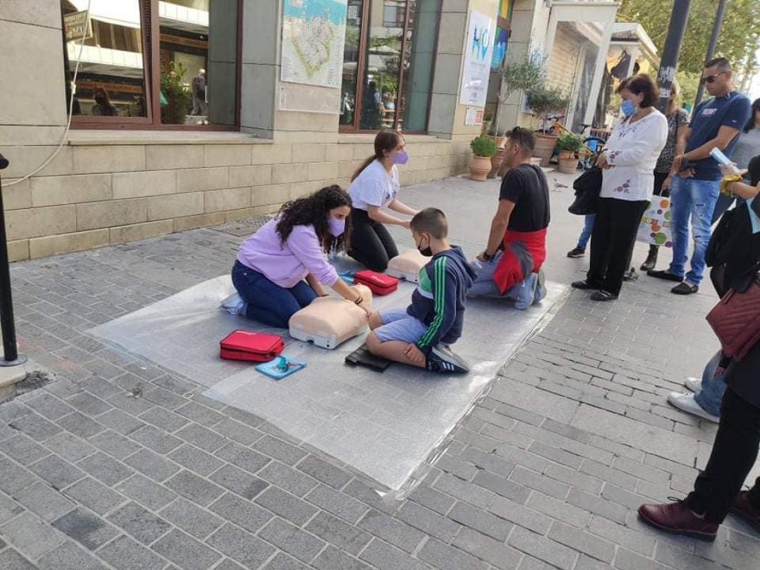 Από τη δράση που πραγματοποιήθηκε σήμερα στο κέντρο του Ηρακλείου.