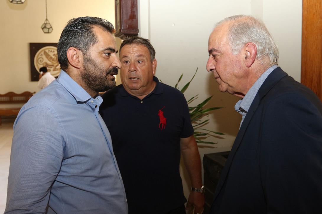 χαιρετης λαμπρινος.jpg