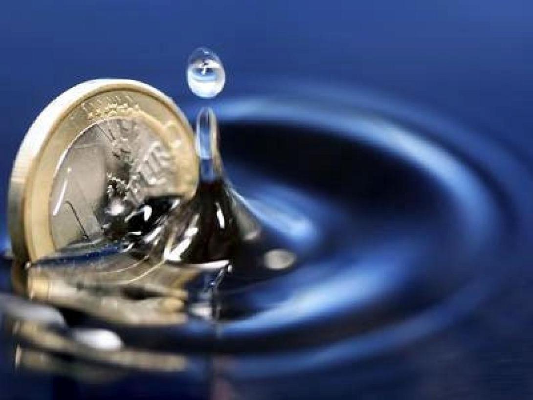 FAZ: «Η Ελλάδα θα γίνει για τους φορολογούμενους ένα βαρέλι δίχως πάτο»