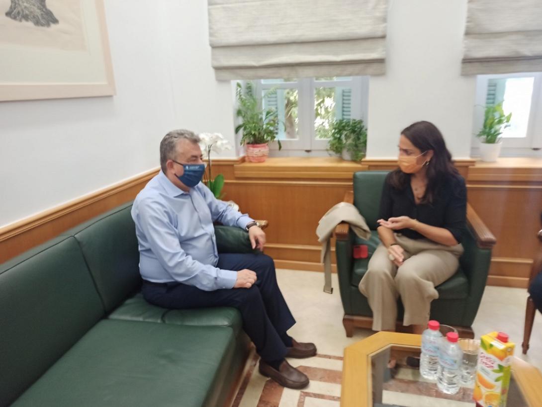 Δόμνα Μιχαηλίδου Σταυρος Αρναουτάκης