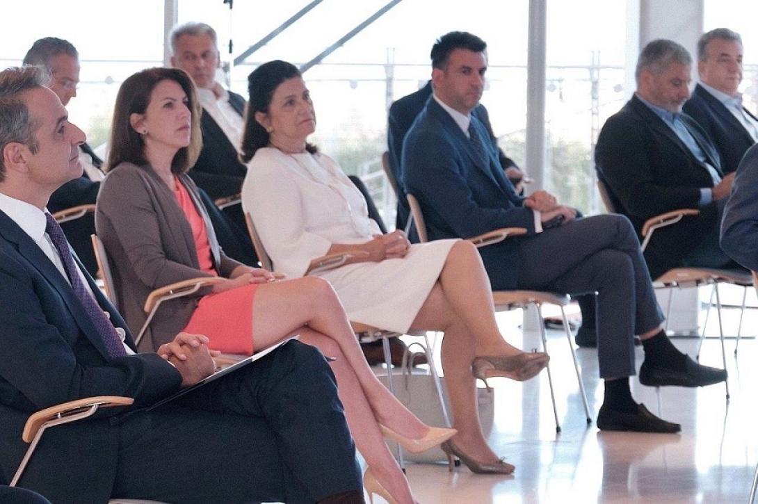 Ο Σταύρος Αρναουτακης στο "Αντώνης Τρίτσης"