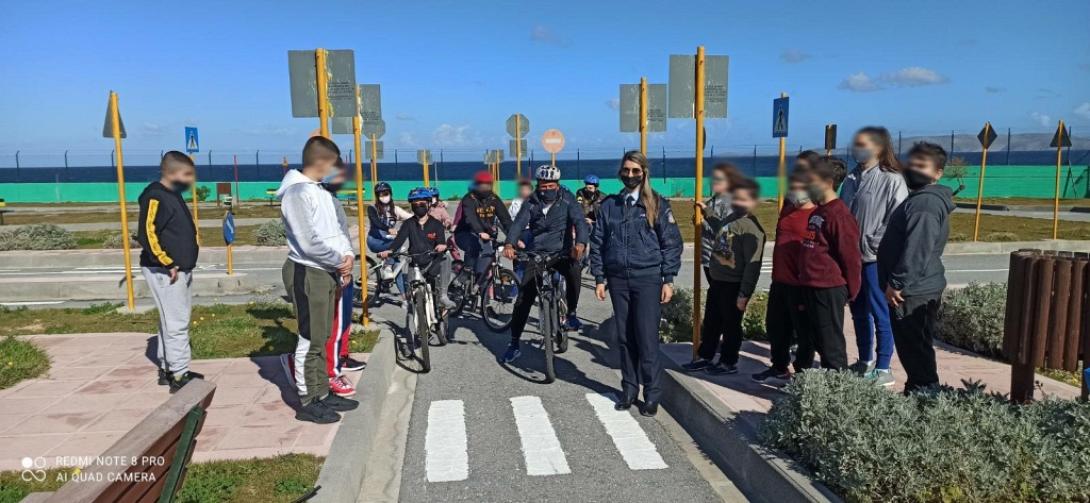 Οι μαθητές του 2ου δημοτικού Αλικαρνασσού στο πάρκο Κυκλοφοριακής Αγωγής