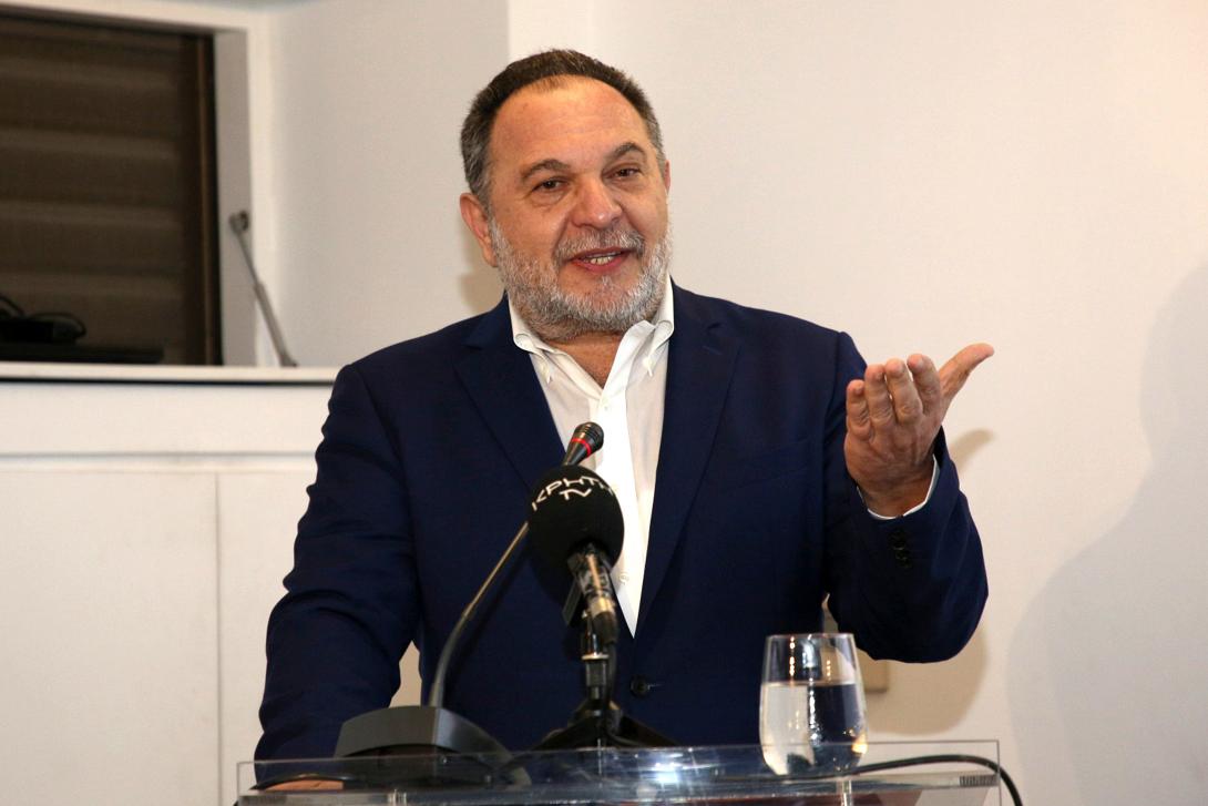 κουρακης γιαννης.jpg