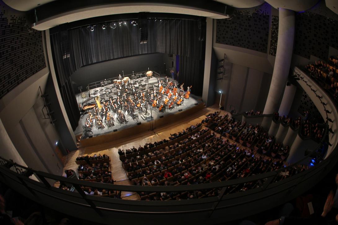 πολιτιστικο κεντρο συναυλια.jpg