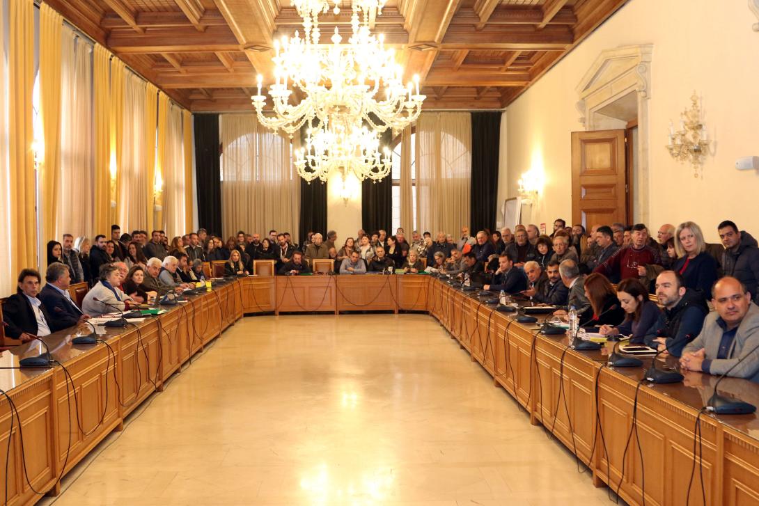 δημοτικο συμβουλιο.jpg