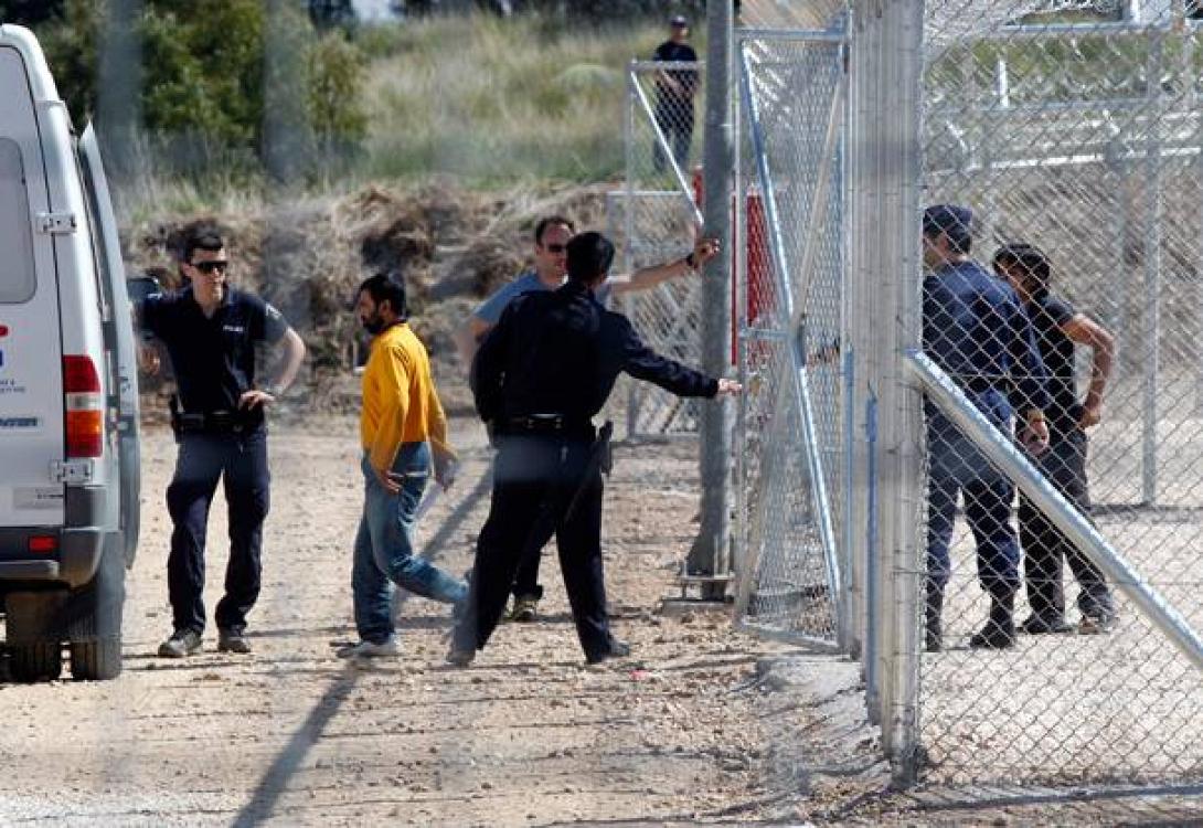 Παρέμβαση Εισαγγελέα για το κέντρο κράτησης στην Αμυγδαλέζα 