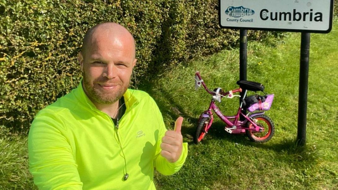 320 χιλιόμετρα με παιδικό ποδήλατο