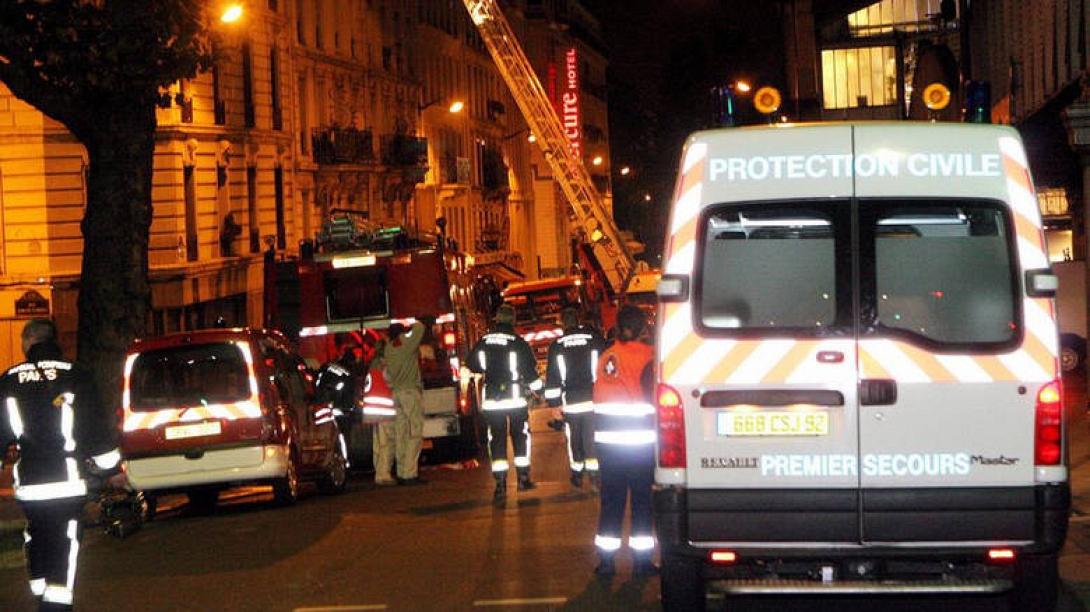 παρίσι φωτιά