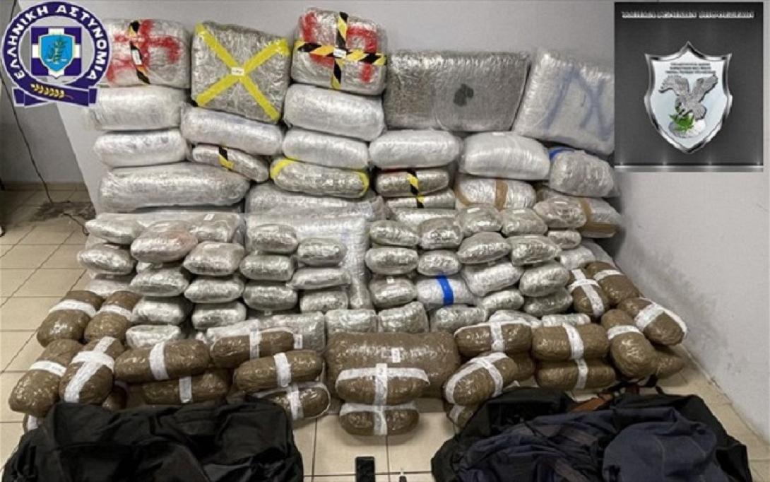 εκτατοντάδες κιλά κάνναβης