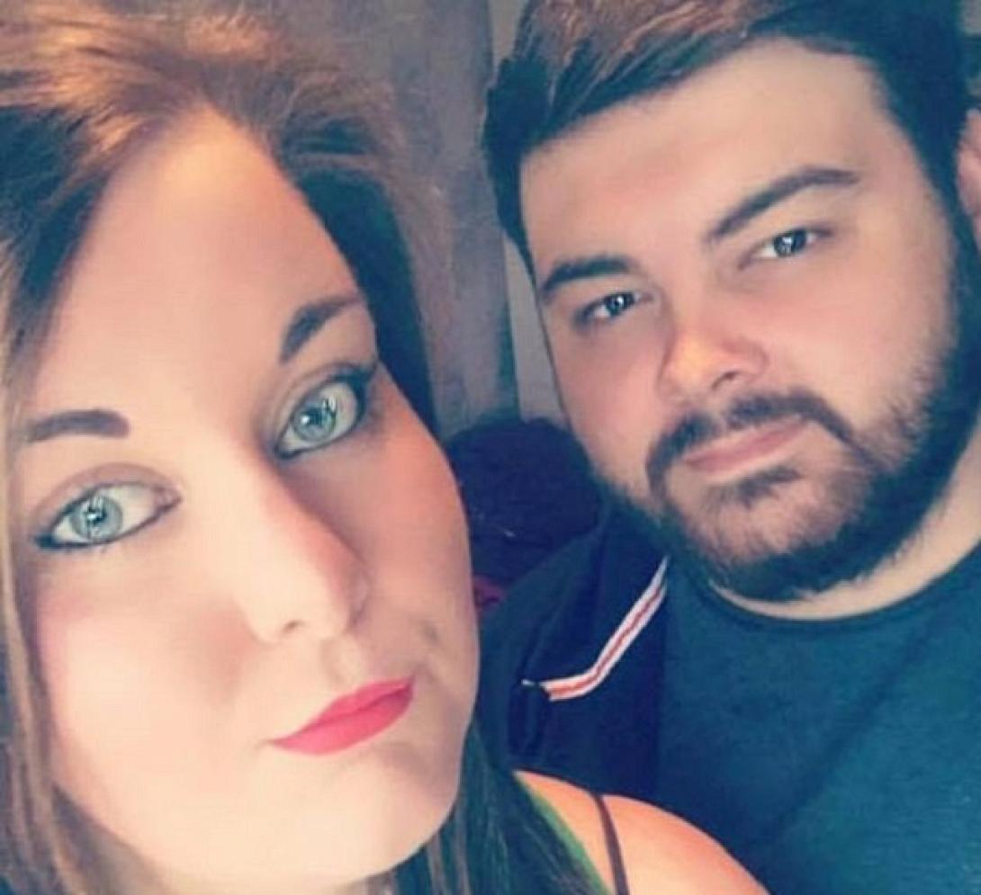 Η Laura με τον αρραβωνιαστικό της