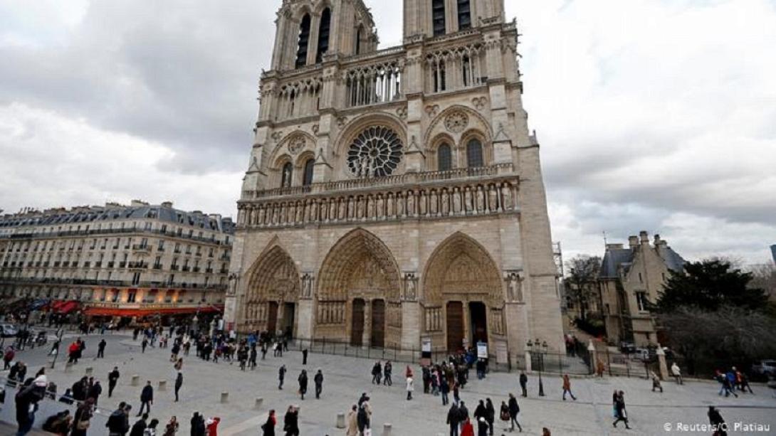 Η Παναγία των Παρισίων