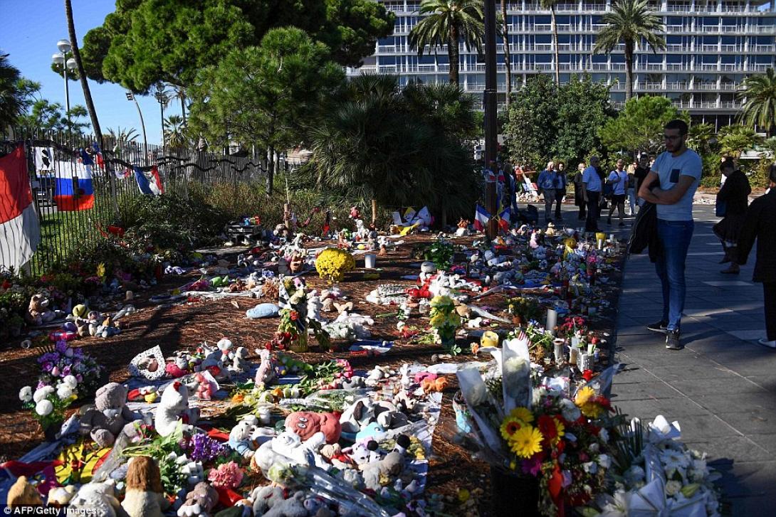 μνημοσυνο,Νικαια