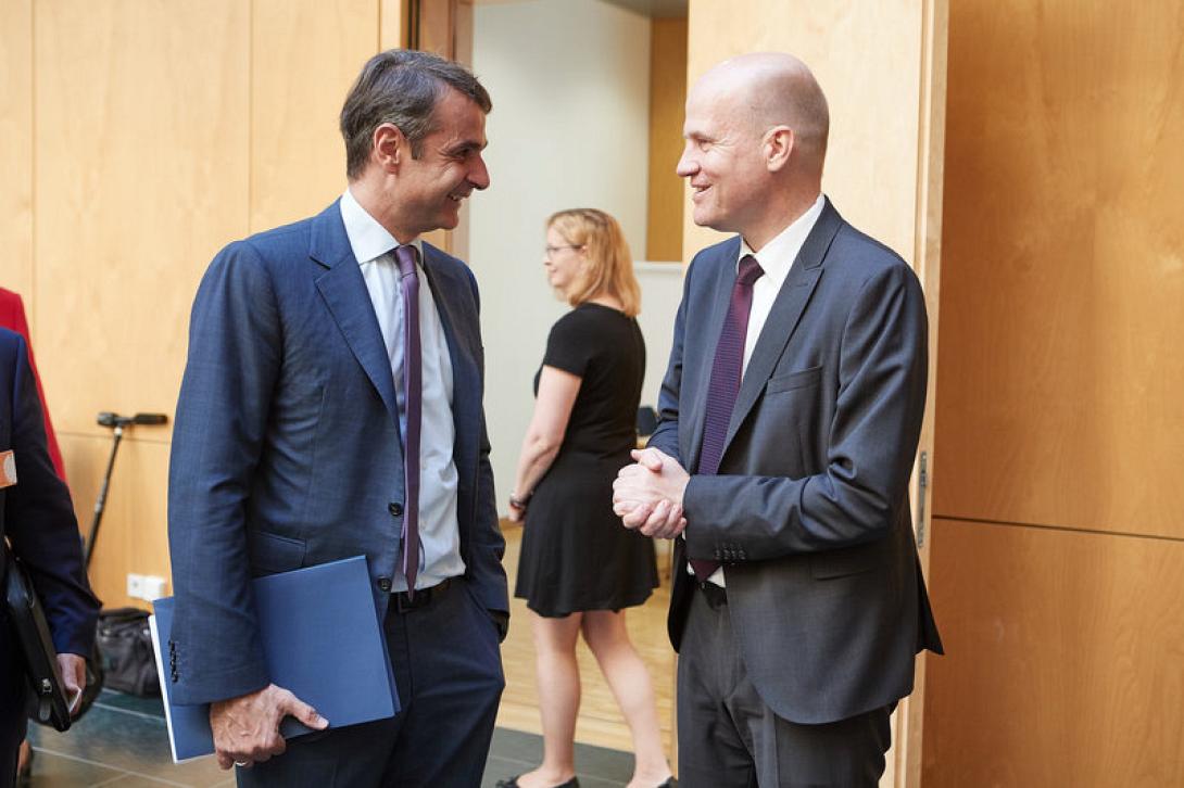 μητσοτακης σολτς.jpg